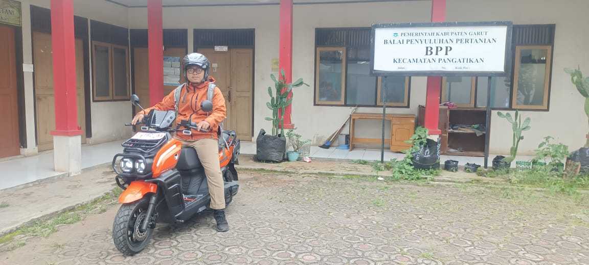 Bukan Takut Air! Tyranno Malah Nyelonong Tembus Banjir, Singkirkan Stigma Motor Listrik ‘Gampang Konslet’